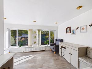 Photo 22- click for photo gallery